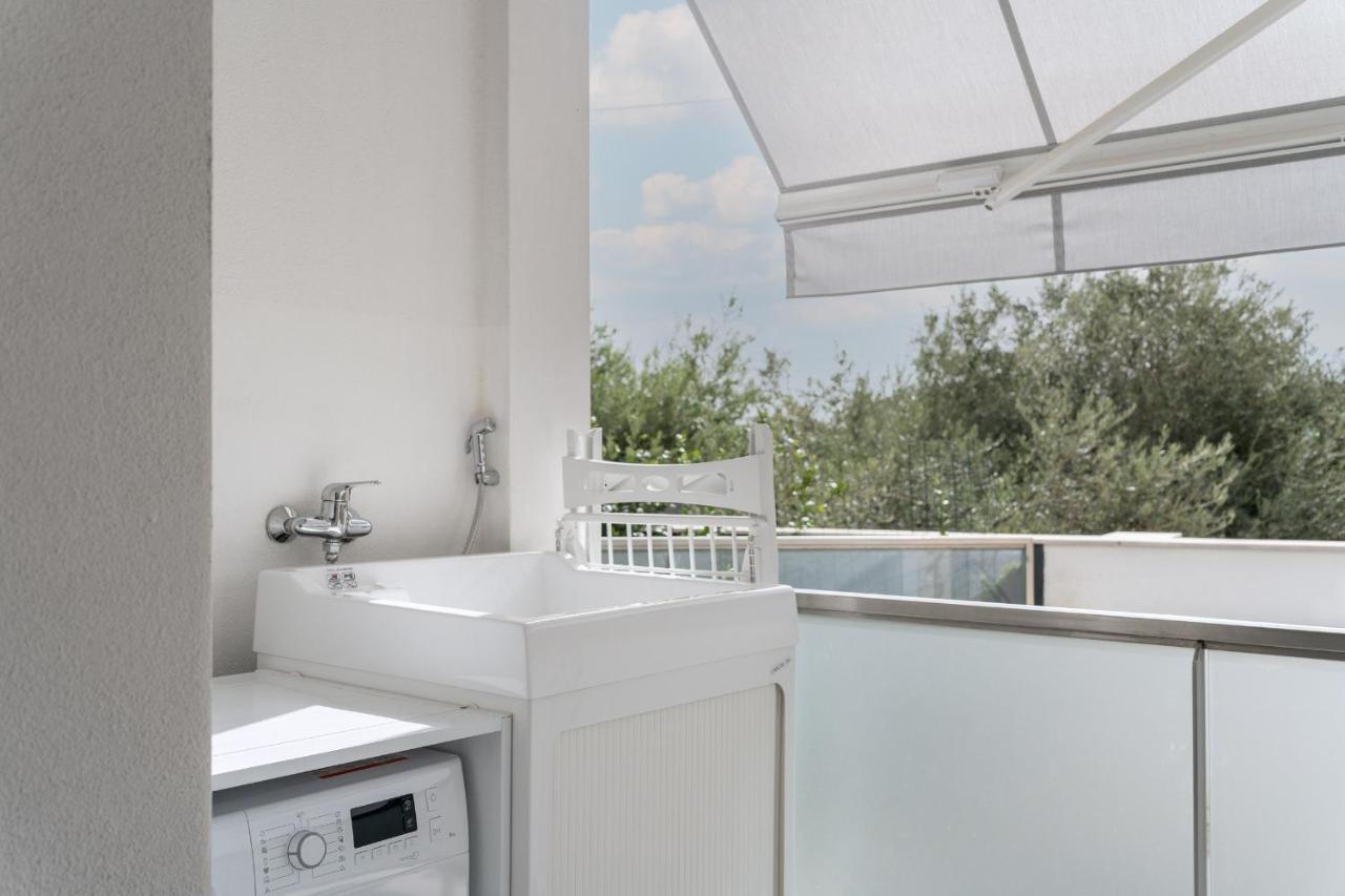 Louxory Accomodation Cagliari Apartment Екстериор снимка