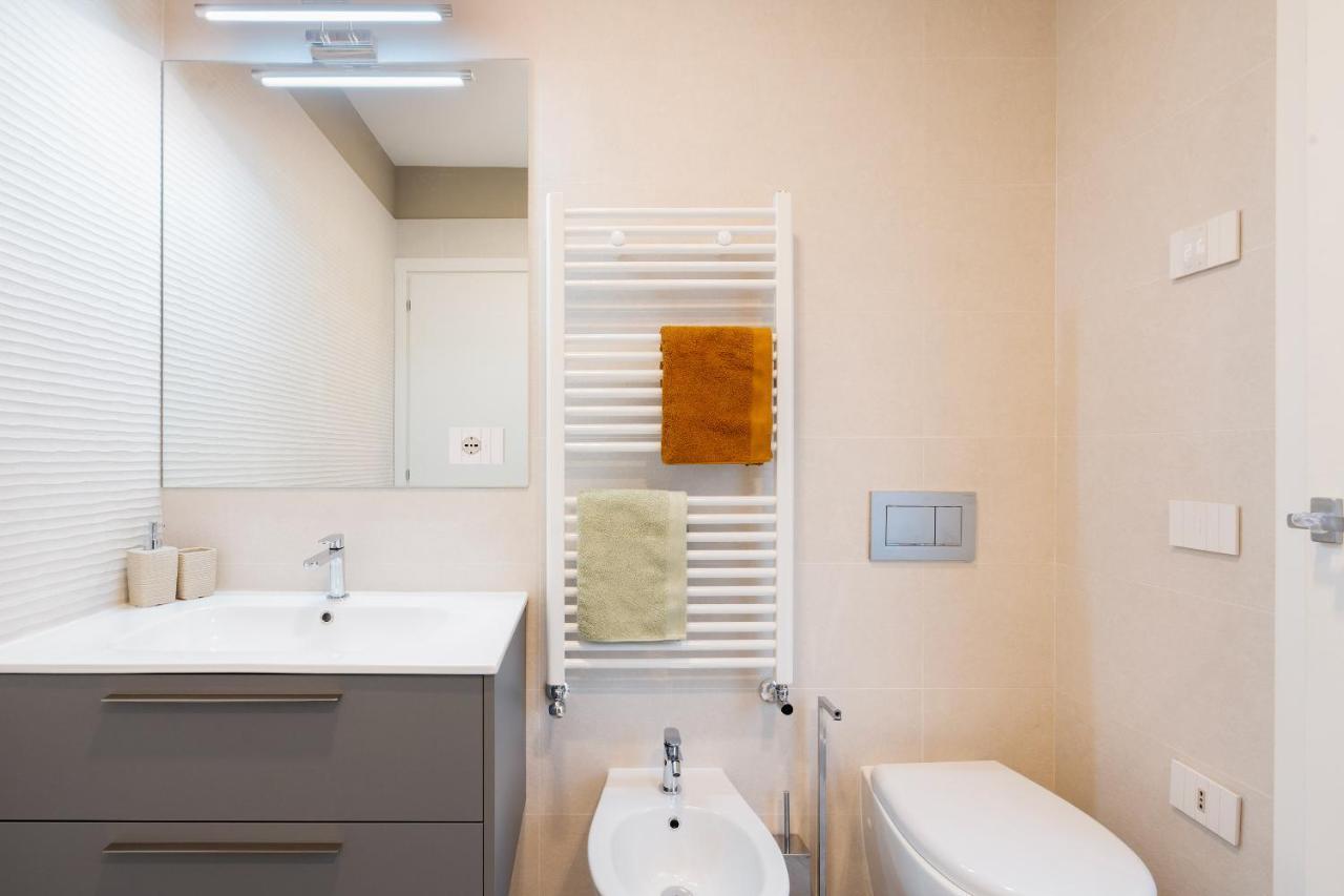 Louxory Accomodation Cagliari Apartment Екстериор снимка