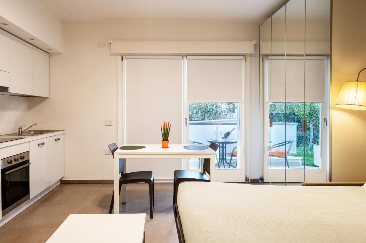 Louxory Accomodation Cagliari Apartment Екстериор снимка