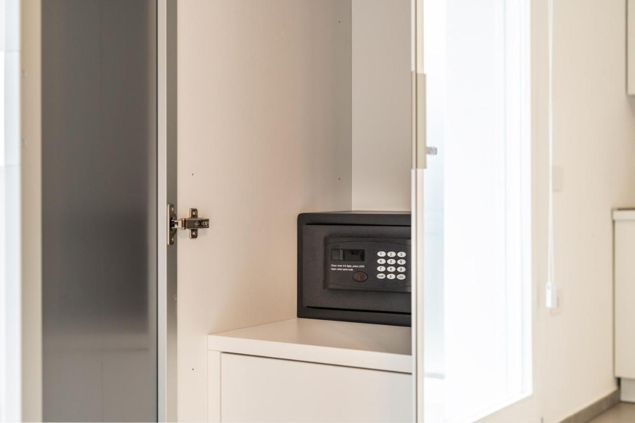 Louxory Accomodation Cagliari Apartment Екстериор снимка